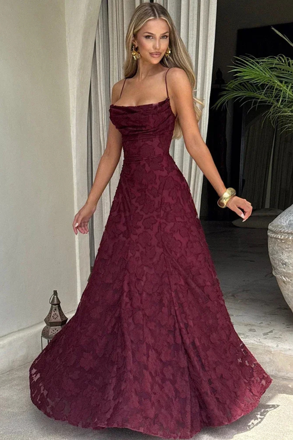 Women’s Elegant Lace Maxi Dress with Romantic Silhouette