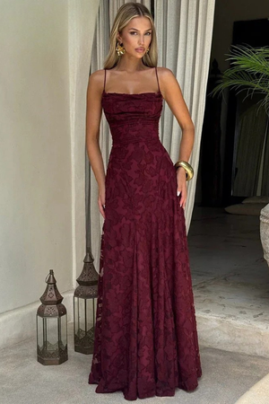 Women’s Elegant Lace Maxi Dress with Romantic Silhouette