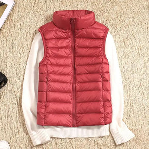 Lightweight Women's Puffer Vest - Warm and Sleek Sleeveless Layer