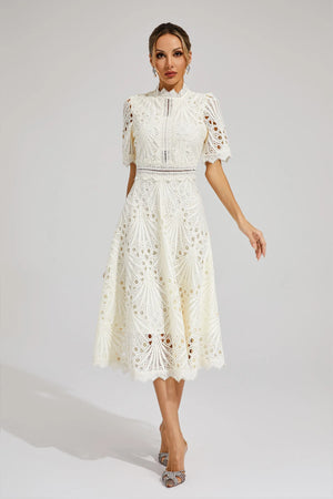 Chic Women’s Midi Dress with Delicate Lace Details
