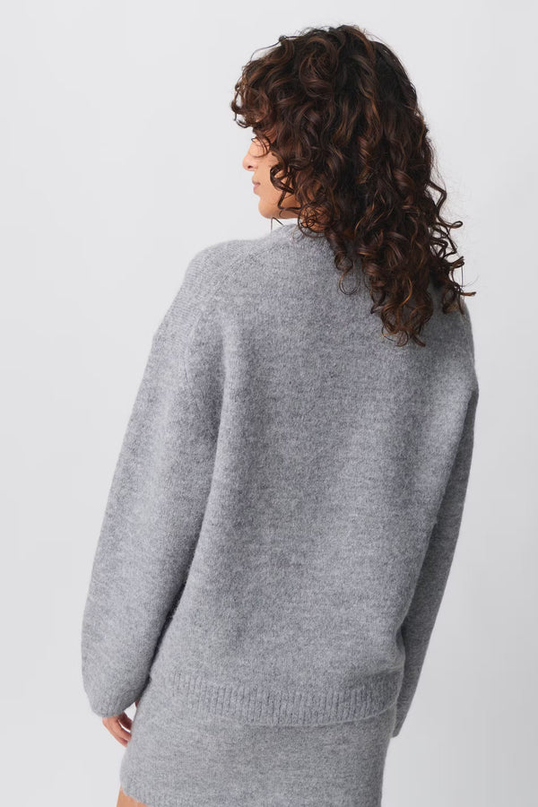 Women's Relaxed Crew Neck Knit Sweater