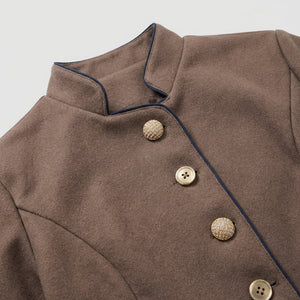 Elegant Tailored Blazer with Stand Collar and Button-Front Closure