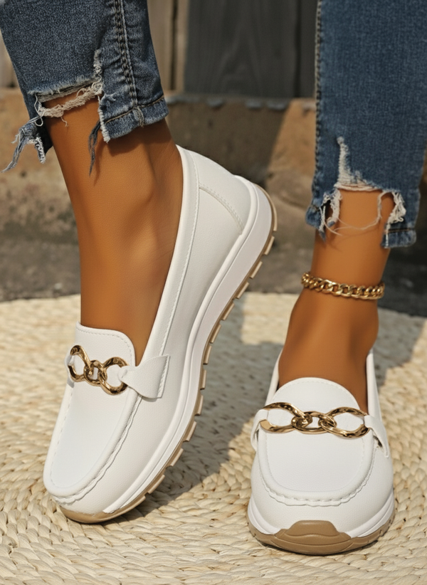 Stylish Flat Buckle Loafers for Comfortable Wear