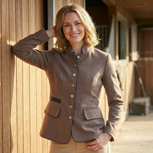 Elegant Tailored Blazer with Stand Collar and Button-Front Closure