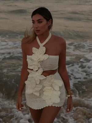 Vestido corto de tirantes con flores 3D para mujer