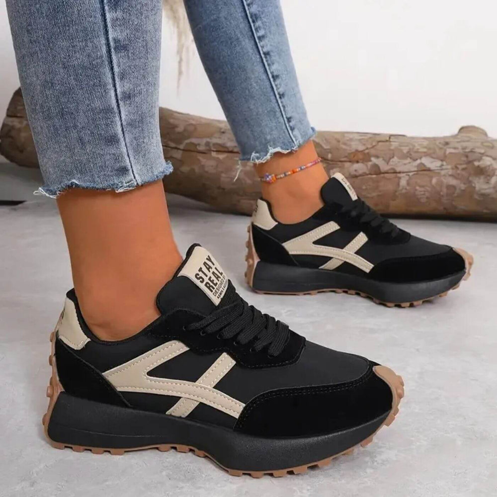 Women’s Lightweight Contrast Panel Lace-Up Casual Sneakers