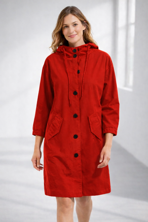 Chaqueta para mujer con capucha de longitud media