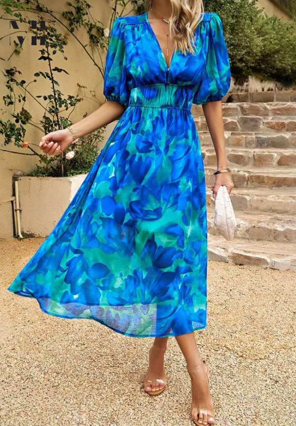 Chic Floral Midi Dress with Romantic Puff Sleeves
