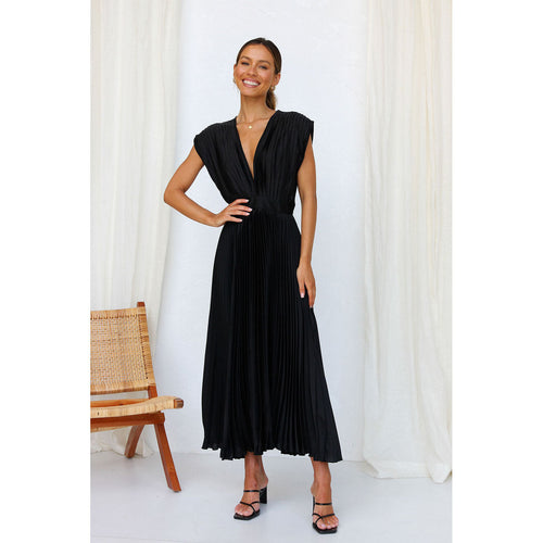 Elegant Sleeveless Maxi Dress - Flowing Pleated Design