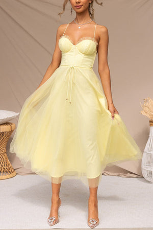 Elegant Summer Midi Dress with Tulle Skirt and Spaghetti Straps