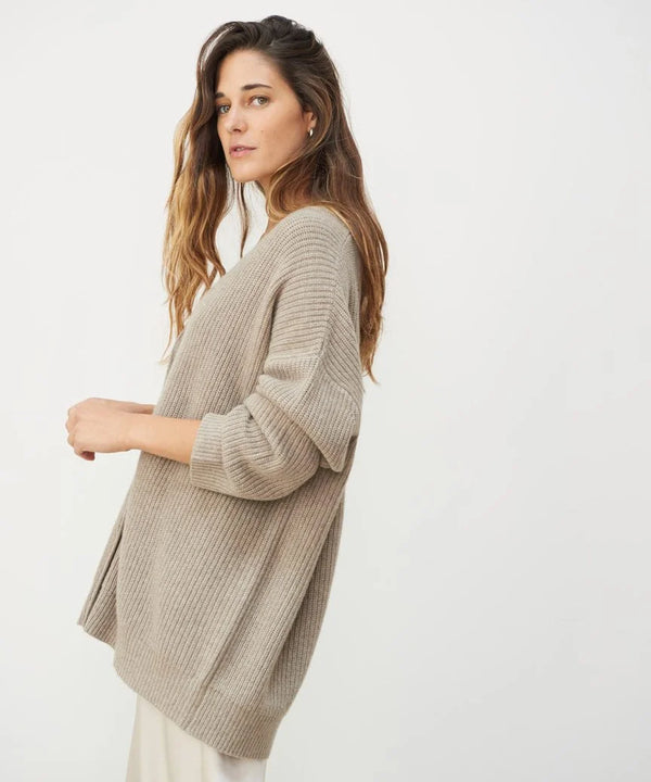 Women’s Chunky Knit Cardigan Oversized Button-Up