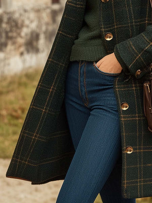 Elegant Women’s Plaid Coat Lightweight Warm Fitted
