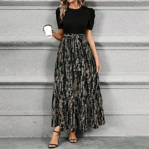 Chic Maxi Dress with Flattering Fit